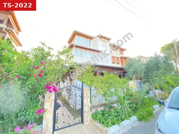 Seferihisar Meltem Tur Sitesi’nde Denize 350m, Havuzlu, 4+1 Müstakil Tadında Villa!