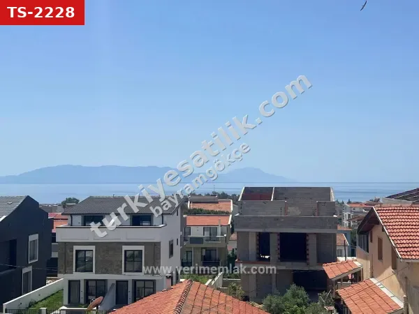 Özdere De Denize Yakın Manzaralı Otoparklı Satılık 3+1 Villa